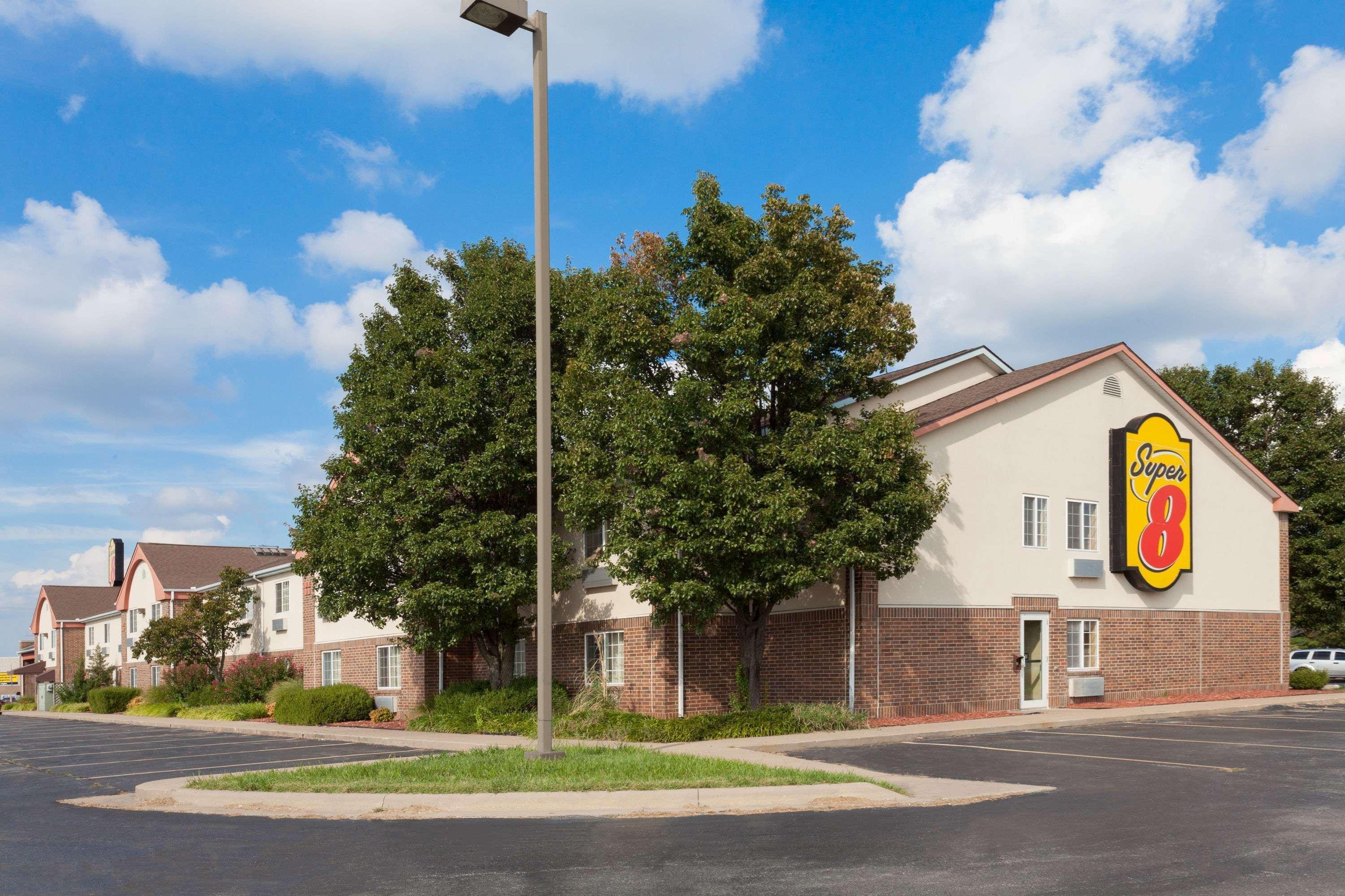 Hotel Super 8 By Wyndham Carthage Exterior foto